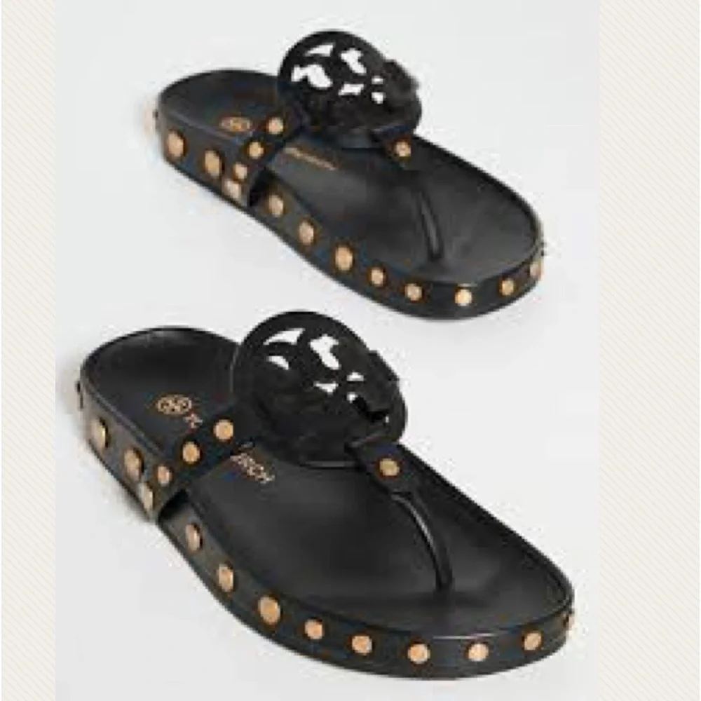 🔥🔥NWT Authentic Tory Burch Miller Cloud  Gold Coin Thong Sandals Black  11 M